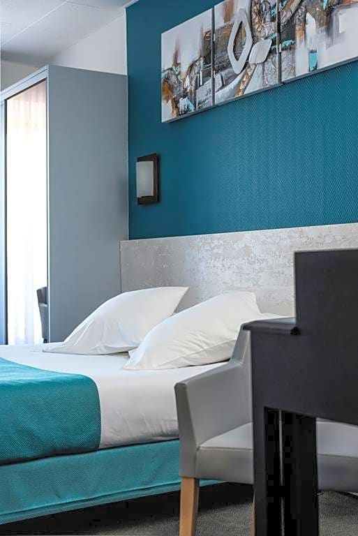 The Originals Boutique, Hotel Bristol, Strasbourg Centre Gare (Inter-Hotel)