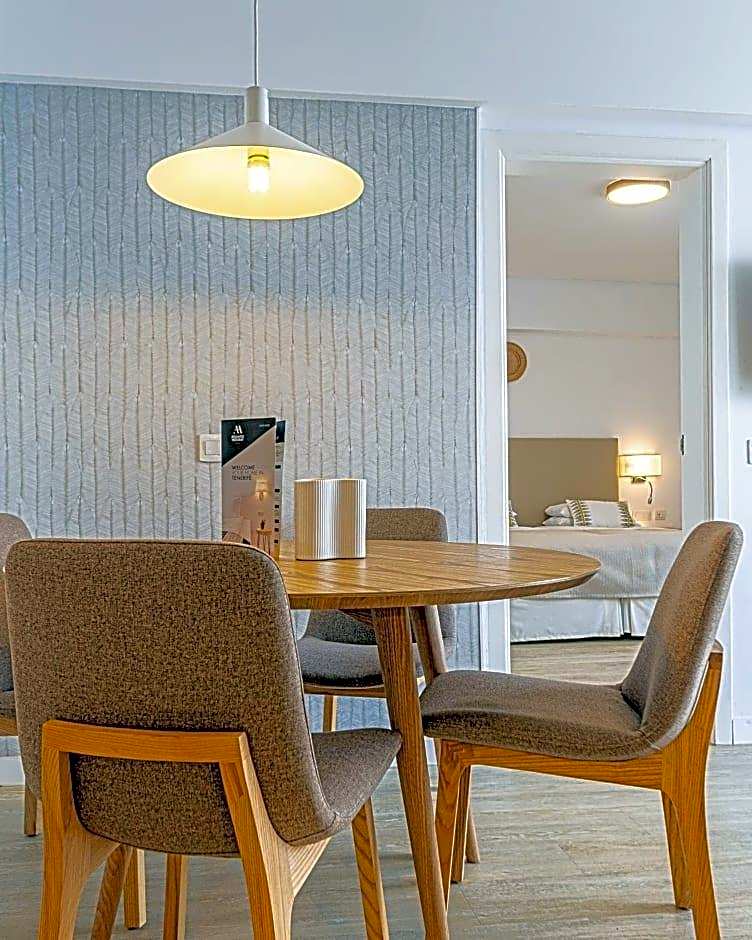 Atlantic Holiday Hotel