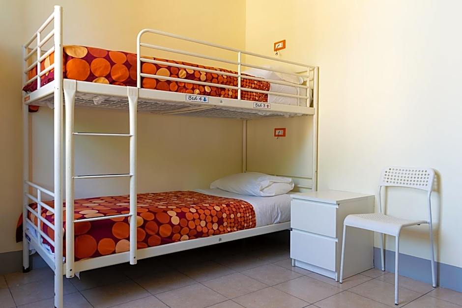 Hostel Pisa Tower