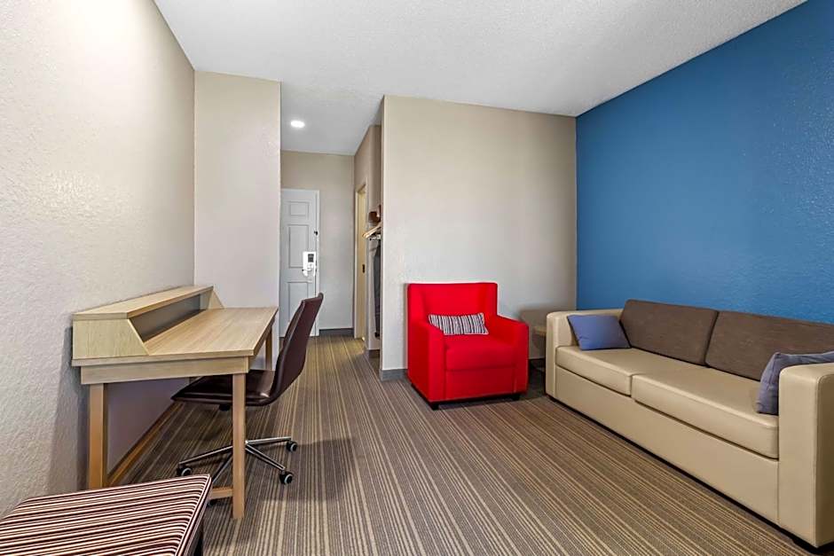 Sonesta Essential IAH Airport JFK Boulevard - Newly Renovated