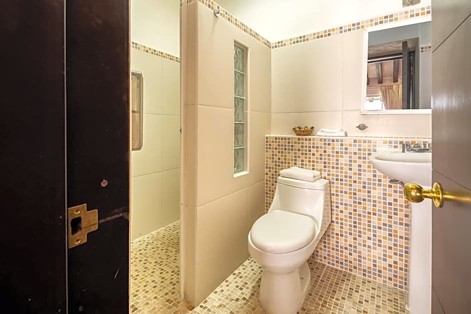 La Iguana Vallarta LGBT ADULTS ONLY - Romantic Zone - Party Clubbing Street