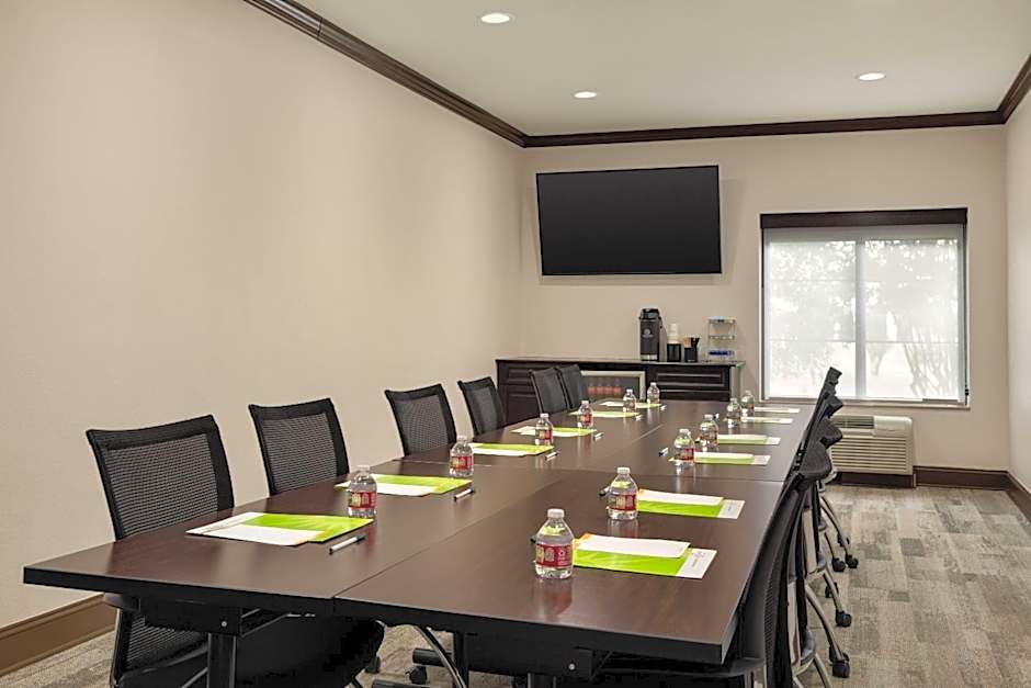 La Quinta Inn & Suites by Wyndham Memphis Wolfchase