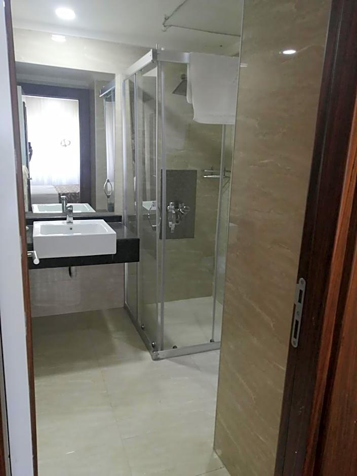 MOSTAR HOTEL ANTALYA