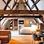 Sapphire House Antwerp, Autograph Collection