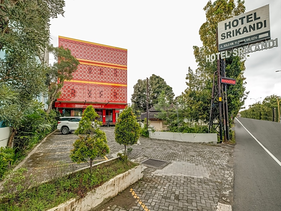  90986 Hotel Srikandi Adisucipto