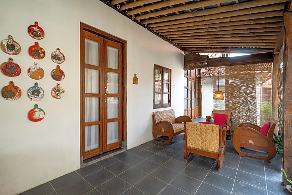 Hotel O Putroyono Homestay