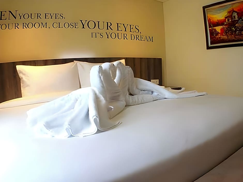 Kebayoran Park Hotel