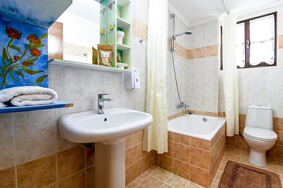 Therianos Traditional Villas