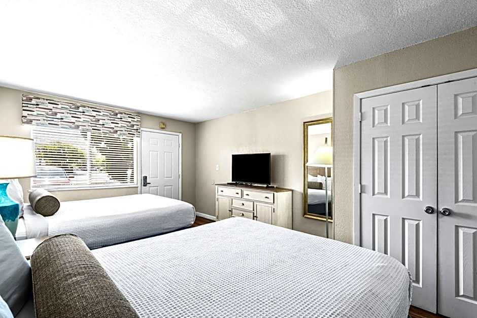 Club Destin Condos