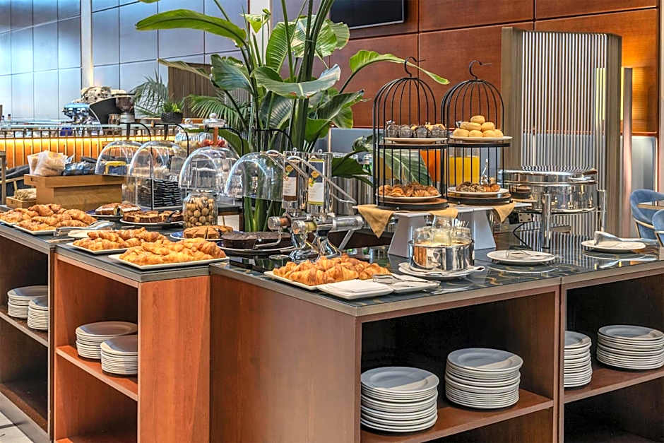 DoubleTree by Hilton Turin Lingotto