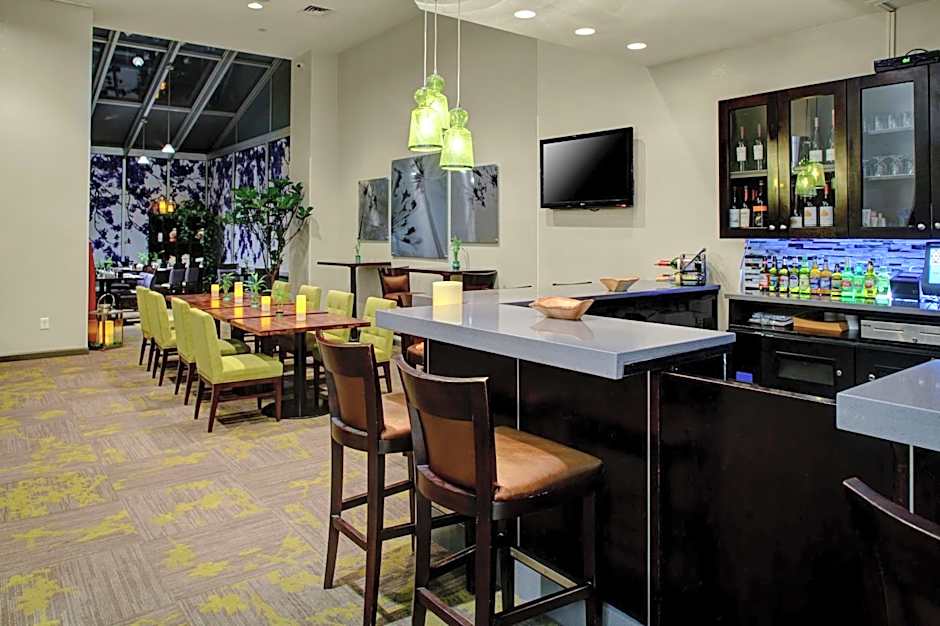 Hilton Garden Inn Chelsea