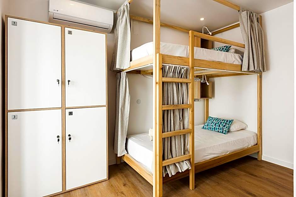 Madalena Hostel e Suites