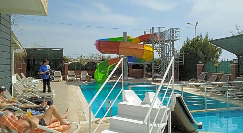 Prenses Sealine Beach Hotel