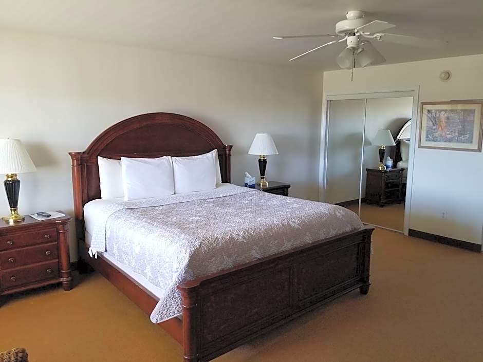 Shore Stay Suites