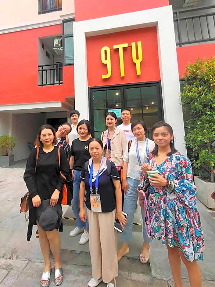 9TY hotel (ninety hotel)