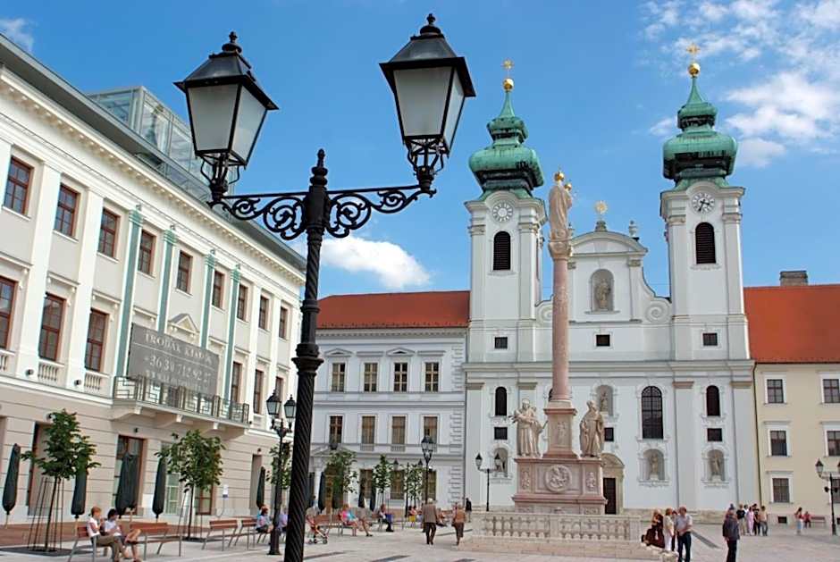 Ibis Gyor