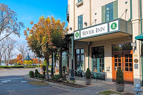 River Inn Of Harbor Town