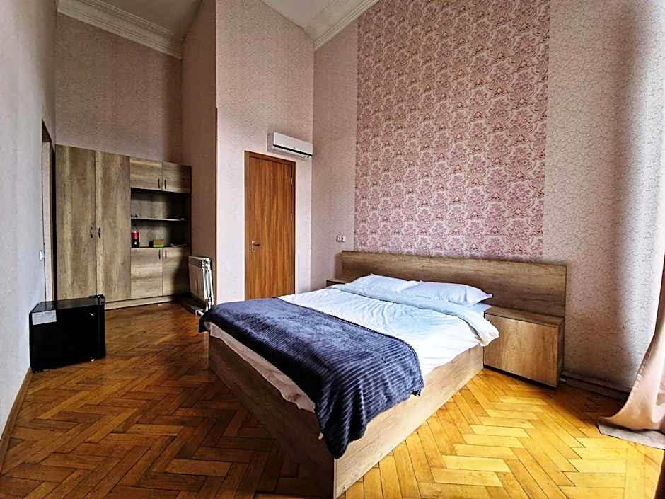 Friendly Hotel by Art Nova