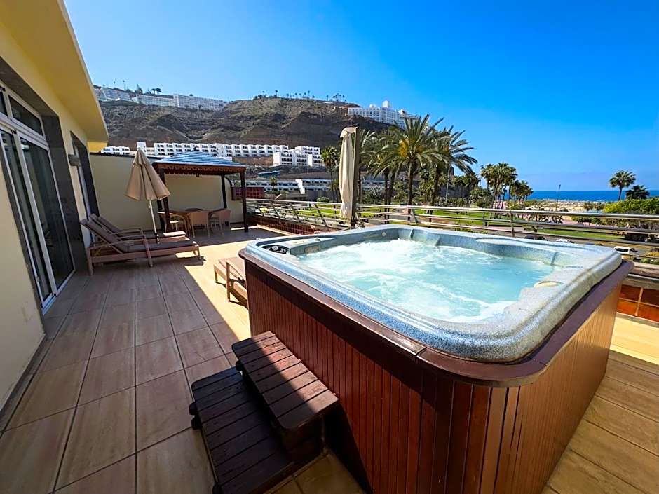 Holiday Club Playa Amadores