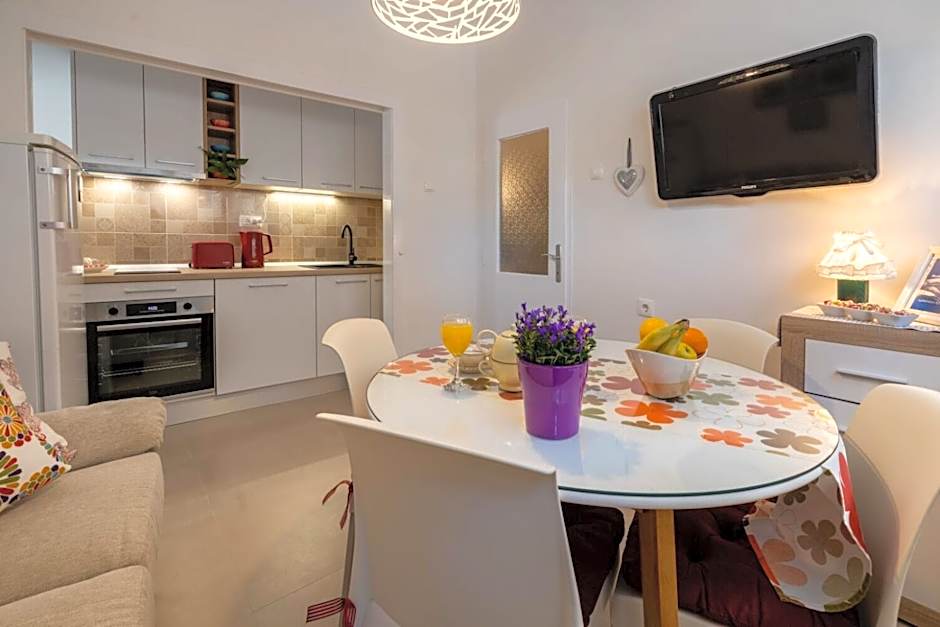 Apartment Ljubav