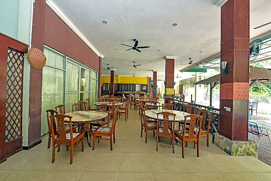 Teluk Batik Holiday Apartment