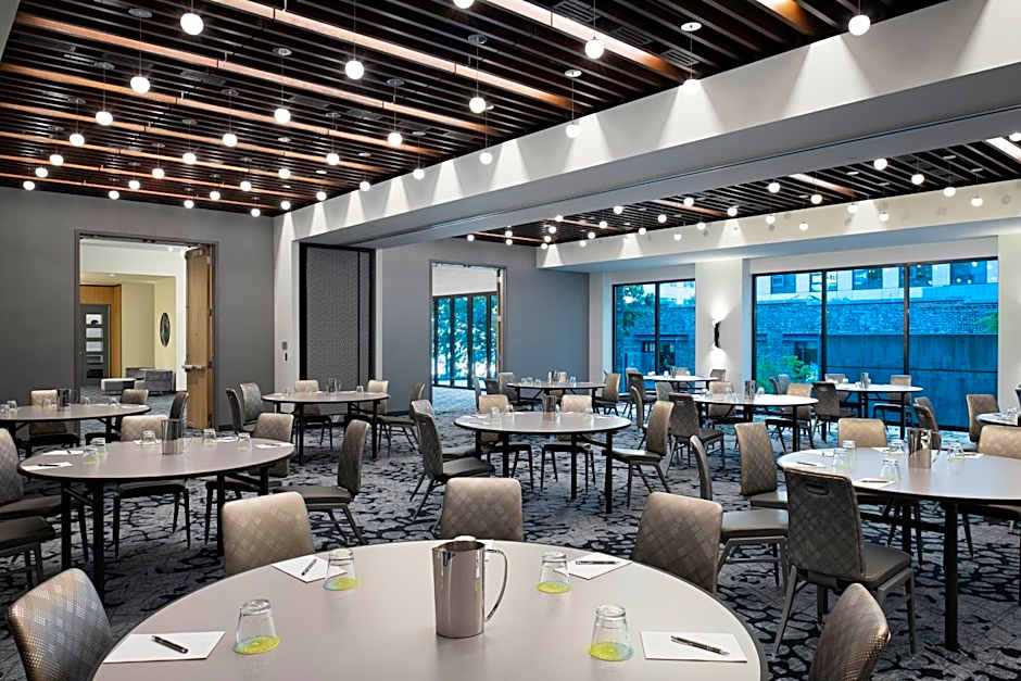 Astra Hotel, Seattle, a Tribute Portfolio Hotel by Marriott