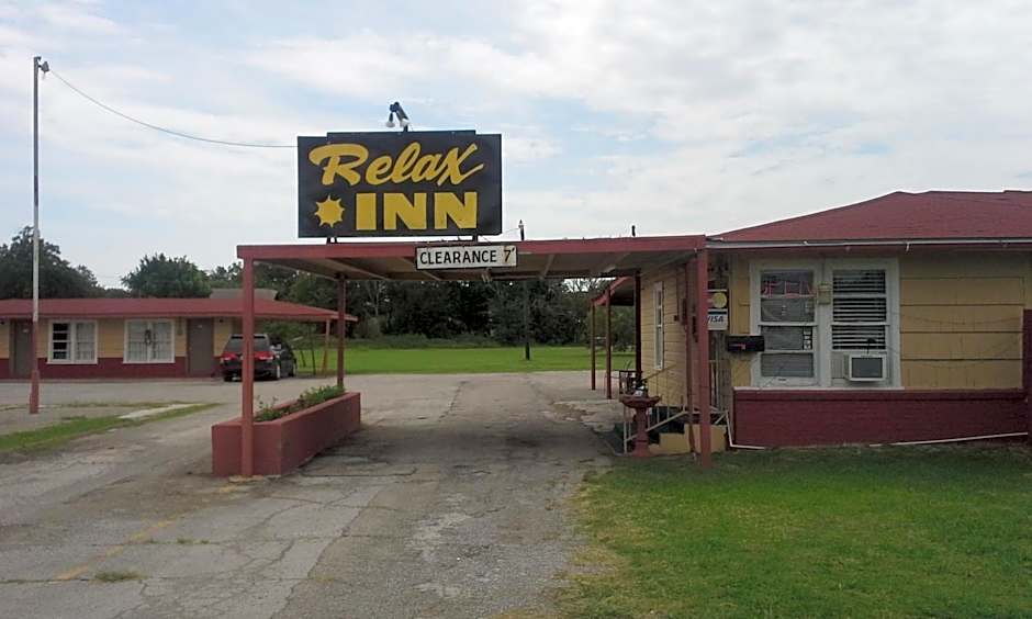 Relax Inn Ranger