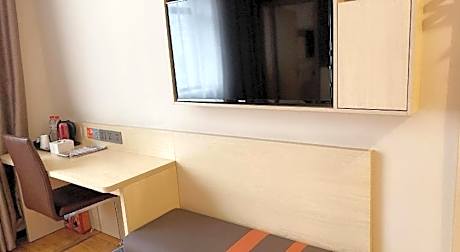 7Days Premium Shenyang Olympic Sports Center Metro Station Branch