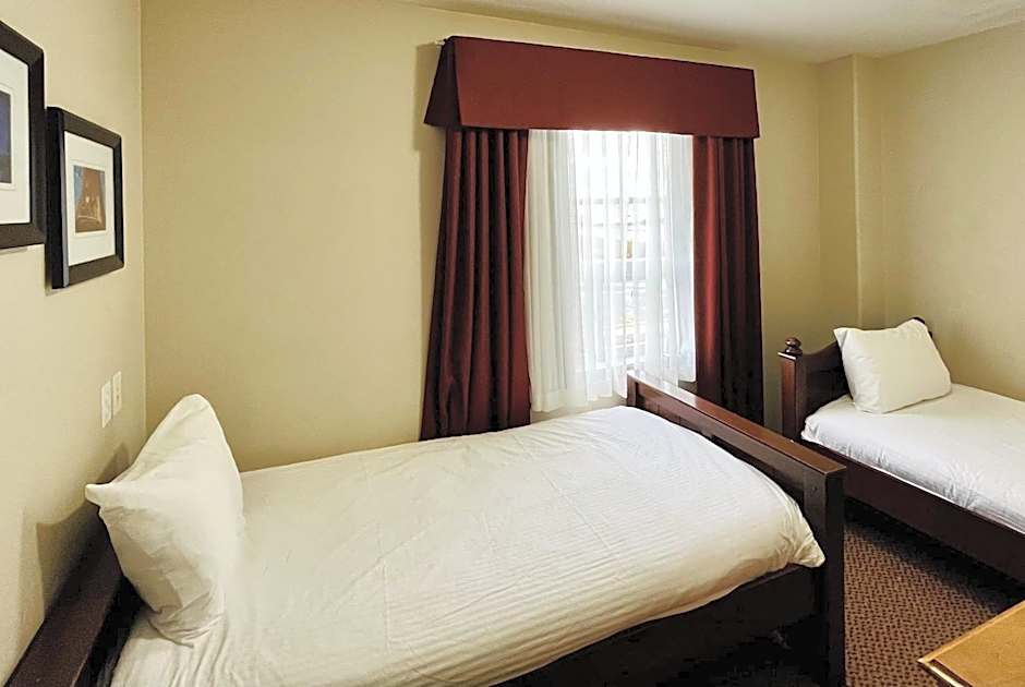 Super 8 by Wyndham Grande Prairie