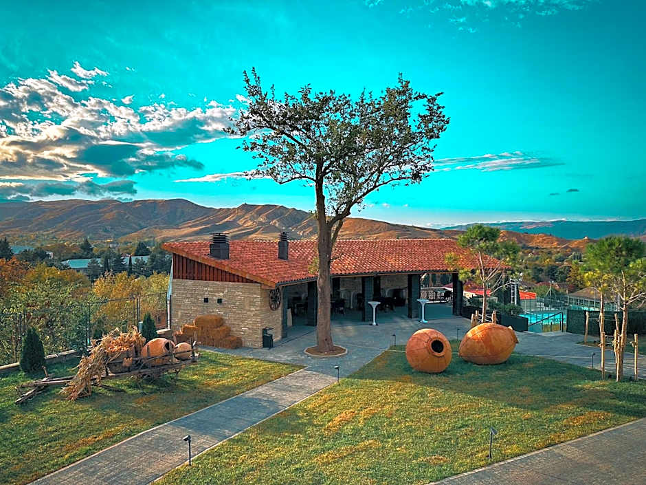 Chateau Mephis Kalaki