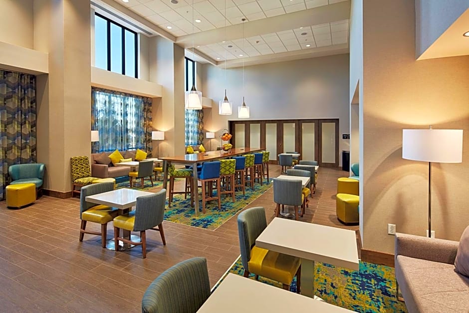 Hampton Inn By Hilton & Suites Sacramento at CSUS