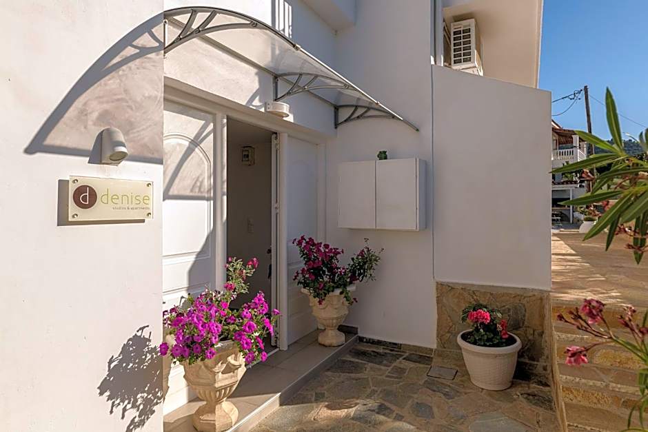 Denise Studios and Apartments