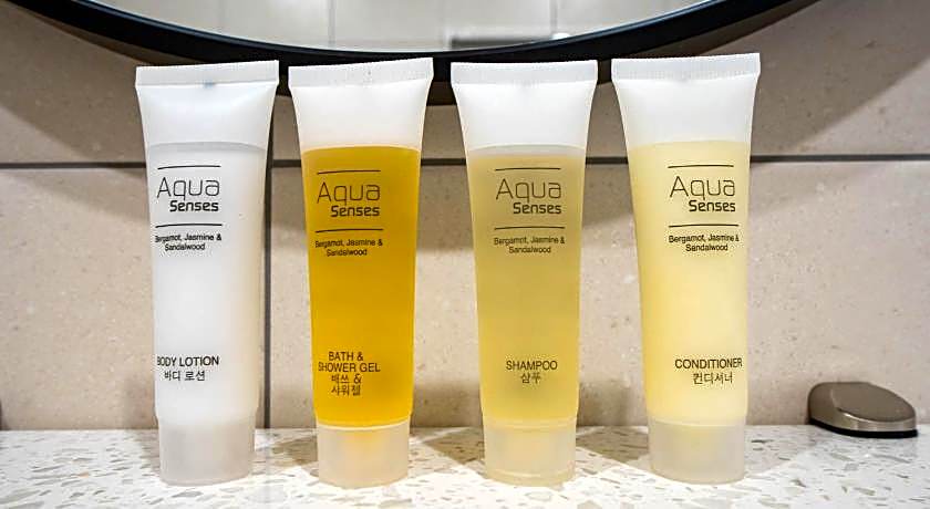 DongBaek Hotel Gohyeon