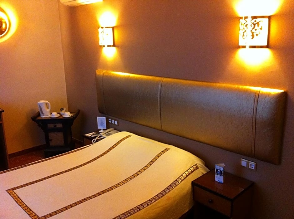 Artic Hotel