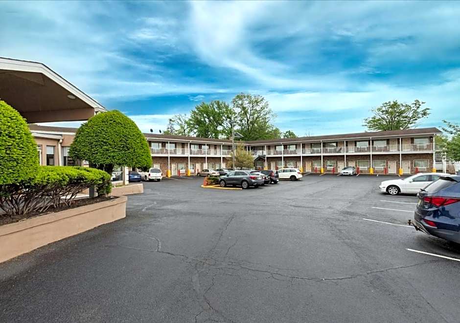 Edison Motor Lodge
