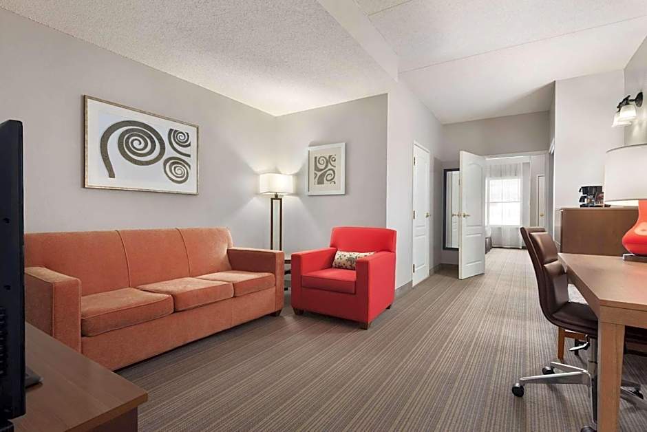 Country Inn & Suites by Radisson, Duluth North near Airport