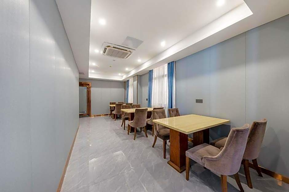 JIN HENG HUA YAN HOTEL