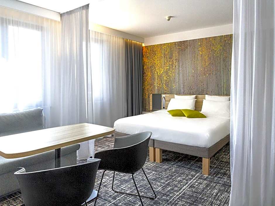 Novotel Suites Wien City Donau Hotel