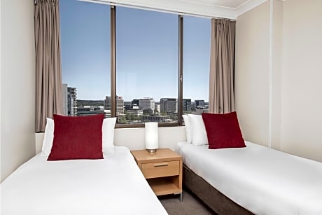Two-Bedroom Apartment - City Side - Weekly Housekeeping