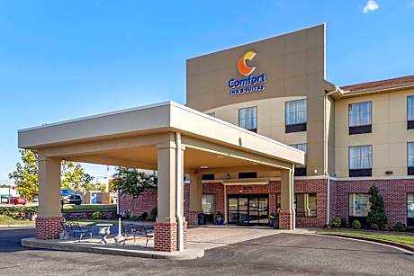 Comfort Inn & Suites Atoka-Millington