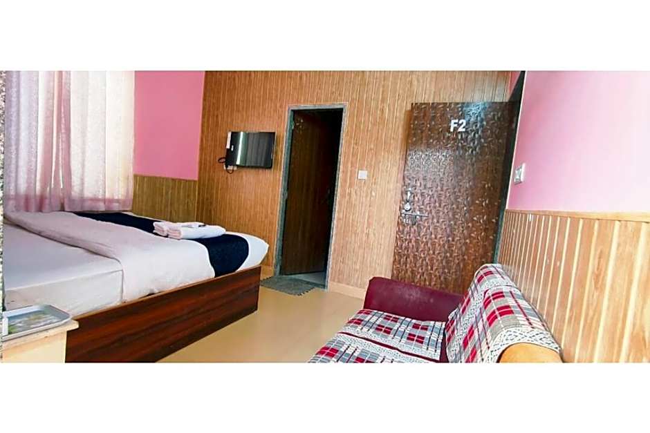 Hotel SSR Palace Mount Abu