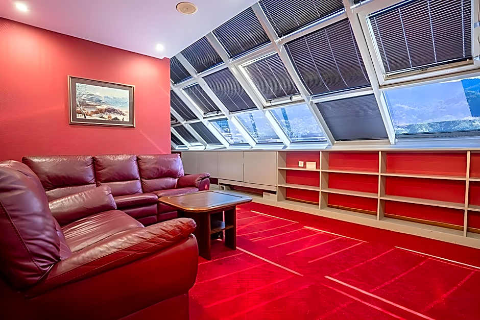 Hotel Astra