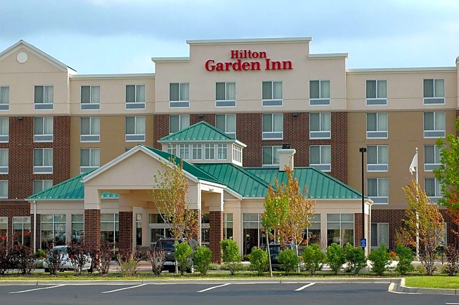 Hilton Garden Inn Naperville Warrenville