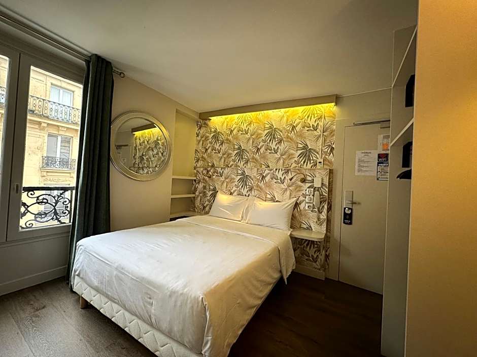 Nation Montmartre Hotel