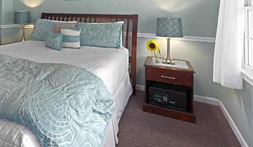 Nantasket Beach Hotel