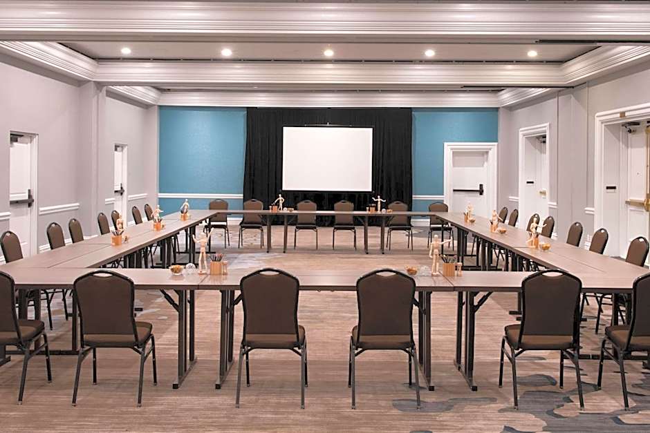 Renaissance Newport Beach Hotel