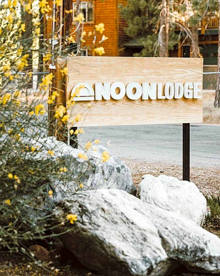 Noon Lodge