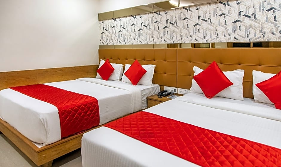 Hotel Hometown- Bandra Kurla Complex