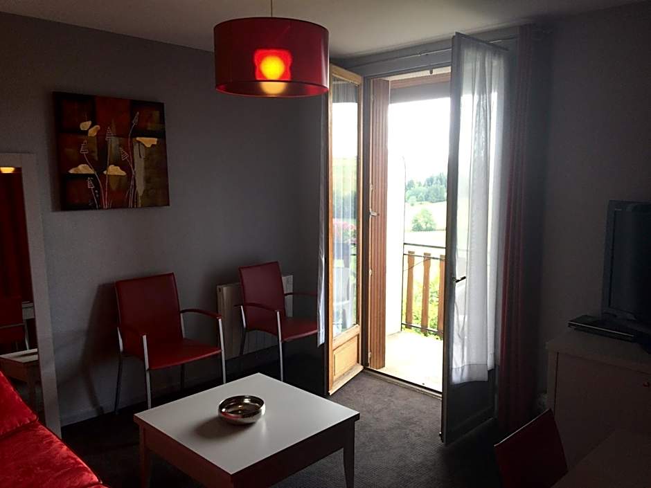 Auberge de la Petite Ferme, Super-Besse Est, The Originals Relais