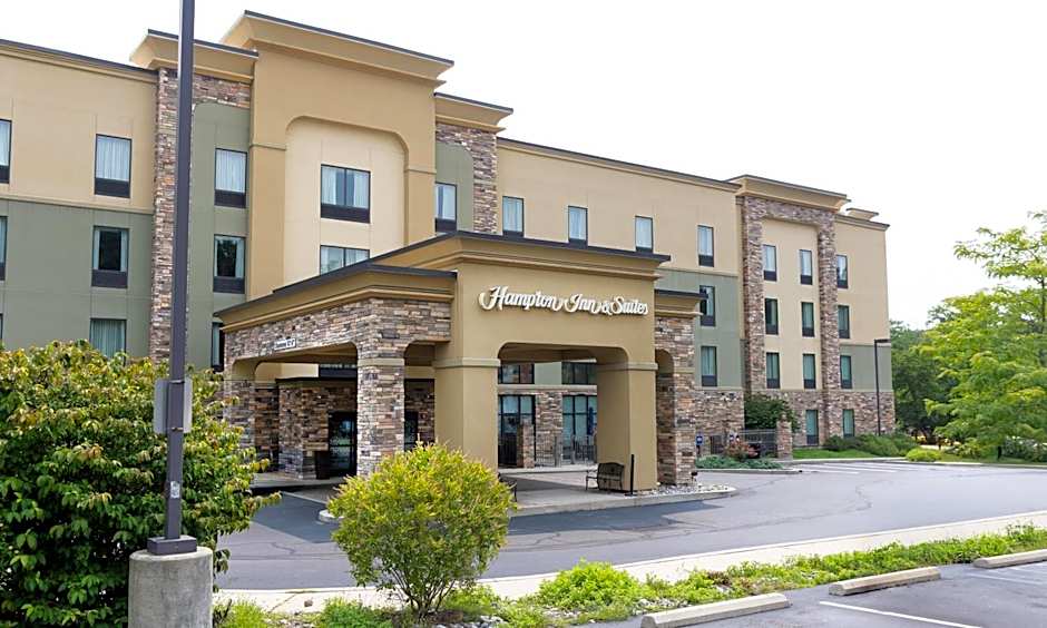 Hampton Inn & Suites by Hilton Stroudsburg Pocono Mountains